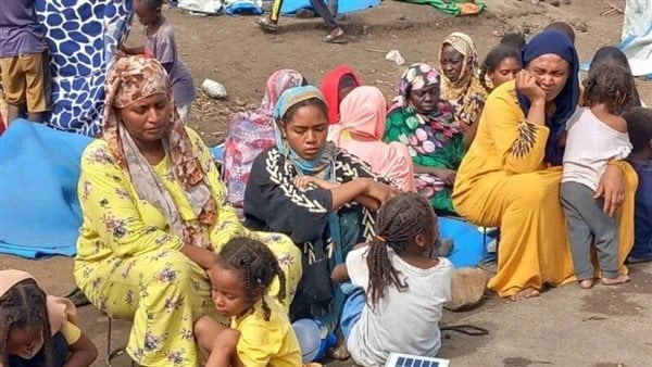 اللاجئون السودانيون يطالبون بمغادرة إثيوبيا.. الأمراض تحاصرهم والميليشيات تعتدي عليهم.. إجهاض 20 امرأة ووفاة 45 طفلا يواجه اللاجئون السودانيين في إثيوبيا أوضاعا إنسانية مروعة، حيث 