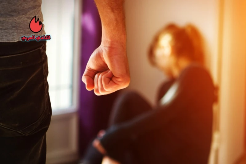 جريمة مروعة في صباح ثاني أيام العيد تملأ تونس بالدماء استيقظت تونس في ثاني أيام عيد الأضحى، على وقع جريمة بشعة هزت محافظة القيروان بالوسط الغربي