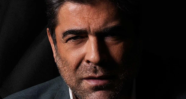 وائل كفوري يتصدر الترند ب 10 ثوان افاق عربية - روج النجم اللبناني وائل كفوري لأغنيته الجديدة من خلال نشره فيديو عبر صفحته في تطبيق إنستغرام لا يتعدى