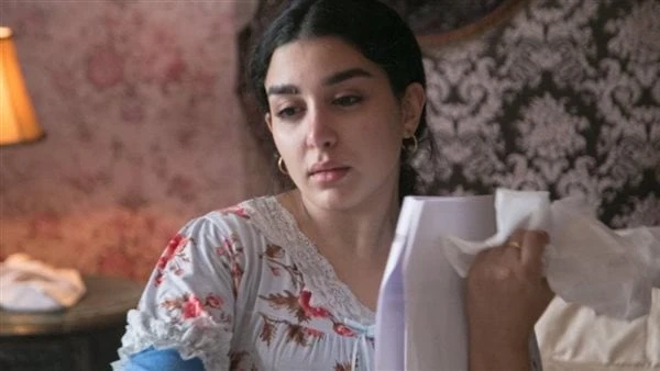 في الكواليس.. جيهان خليل تشارك صور جديدة من مسلسل حرب نفسية بدأ عرض مسلسل حرب نفسية للفنانة جيهان خليل، أمس وتجسد خلاله دور شهد و هي فتاة عاشت في