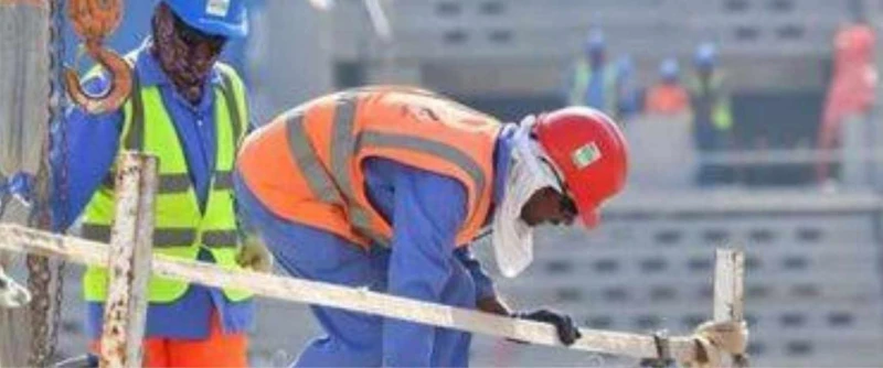 القانون يوضح حالة يمكن لصاحب العمل مقاضاة العامل بعدها دائما ما تنتشر الخلافات بين العمال وأرباب العمل، وتتركز أكثر هذه الخلافات في مشكلة مقاضاة