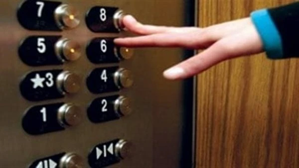 النور قطع في الأسانسير اتبع هذه النصائح السبعة للخروج بأمان يعاني البعض من مشكلة توقف الأسانسير نتيجة انقطاع التيار الكهربائي، مما يثير القلق والخوف لدى بعض الأشخاص، لكن هناك بعض ا