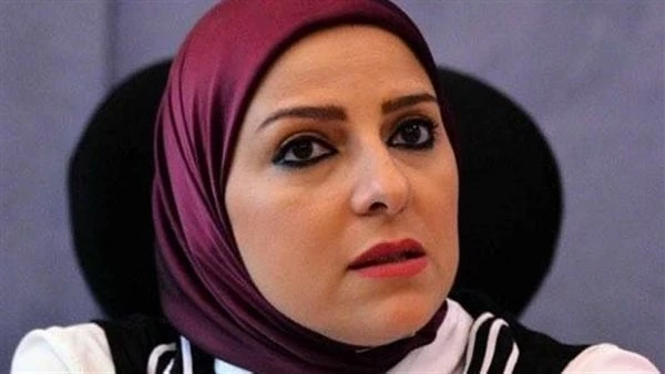 موعد ومكان عزاء والدة زوج الإعلامية دعاء فاروق أعلنت الإعلامية دعاء فاروق عن موعد عزاء والدة زوجها والتى وافتها المنية صباح اليوم.وكتبت دعاء فاروق