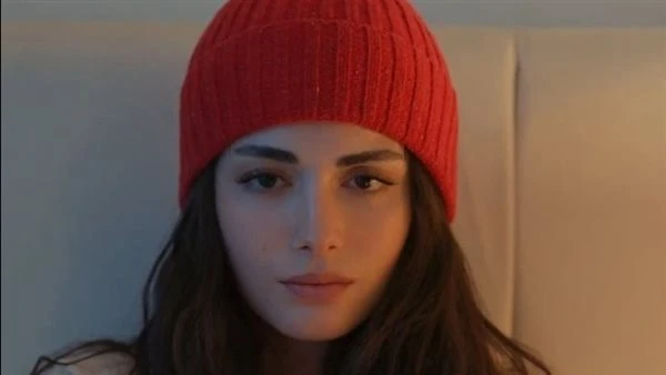 رواية لعبة في يده جميع الفصول بقلم يسرا مسعد الفصل الاول انتى طالق ..... قالها ايهاب بحسم فتحت سالى عيناها البنيتان ظنت ان تلك الكلمات البغيضه تتردد فى الاجواء مجددا انه نفسه ذاك ا