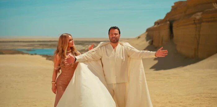 عاصي الحلاني يجلس على عرش الملك فاروق في كليب العين عليه أغنية العين عليه ل عاصي الحلانيمروة الدقيشيطرح المطرب عاصي الحلاني، أجدد أعماله الغنائية