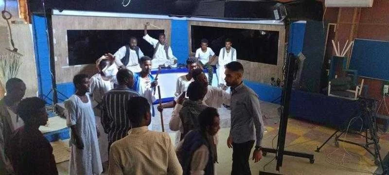 ..اقتحام مقر التلفزيون الرسمي في دولة عربية بسبب ملابس المذيعة (فيديو)..تفاصيل تتابع الان تفاصيل ما ورد عن اقتحام مقر التلفزيون الرسمي في دولة عربية