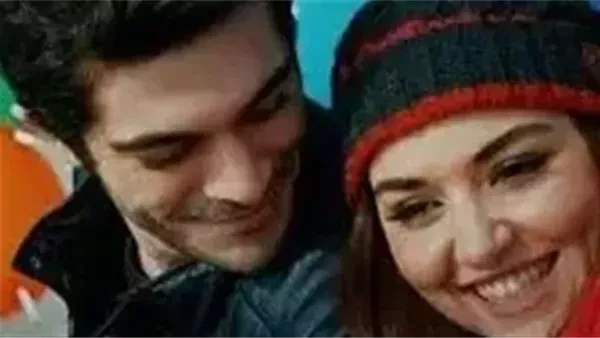 رواية تقى وسيف بقلم أمېرة أنور. دارت عيناه الثاقبة حول غرفة الخادمة التي كانت تعمل في منزله رافع رأسه بشموخ وكبرياء لا يستطيع أن يتحمل المكان وبرغم