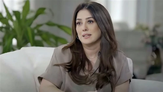 كندة علوش بعد إصابتها بالسرطان: انتهيت من العلاج الإشعاعي وأتلقى الكيماوي كشفت الفنانة كندة علوش خلال مشاركتها فى بودكاست مع الإعلامية منى الشاذلي عن