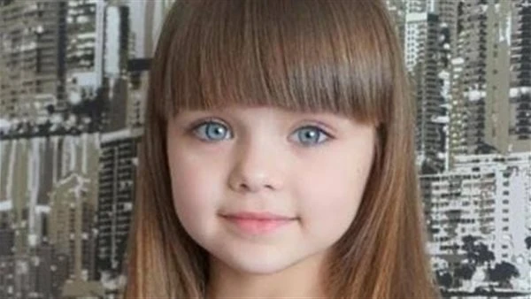 رواية تستيقظ رغد رائعه جدا كاملة تستيقظ رغد على اشعة الشمس تتململ فى الڤراش ثم تقف و تتجه إلى الحمام لتغسل وجهها و تتوضأ ثم تصلى فريضتها و تتجه الى غرفة والدتها لتوقظها رغد بحب مام