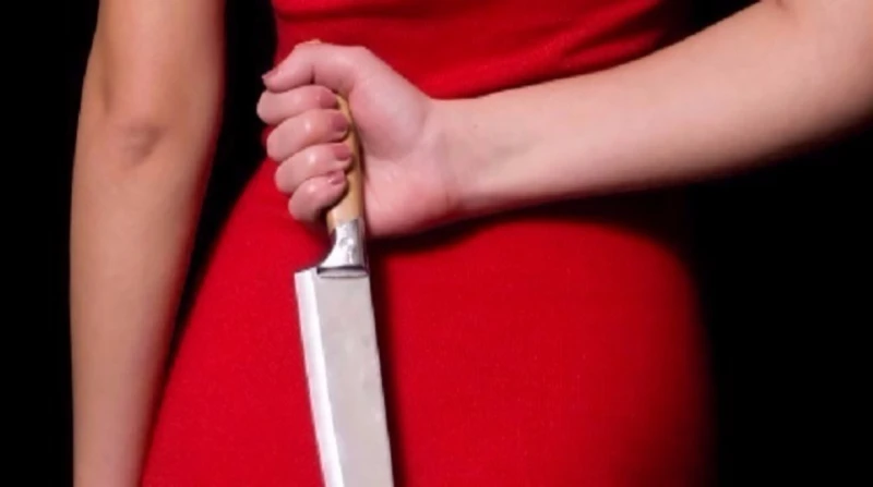 جريمة مروعة بسوهاج.. ولاء ذبحت زوجها وذهبت للطبيب لمتابعة الحمل شهد نجع النمر التابع لمركز المنشاة جنوبي محافظة سوهاج واقعة مأساوية، حيث أقدمت زوجة