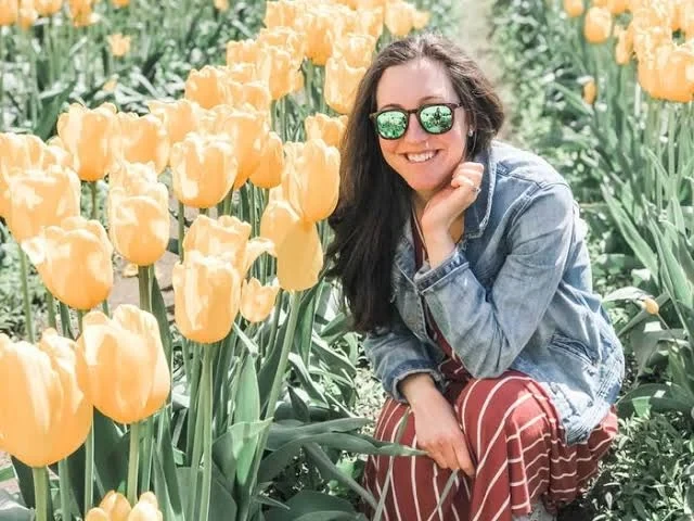 شابة تكسب نصف مليون دولار وهي في منزلها كتب: شيرين عصملي تمكنت شابة أميركية طموحة في ال35 من عمرها من تحقيق نجاح استثنائي، حيث تمكنت من كسب أكثر من