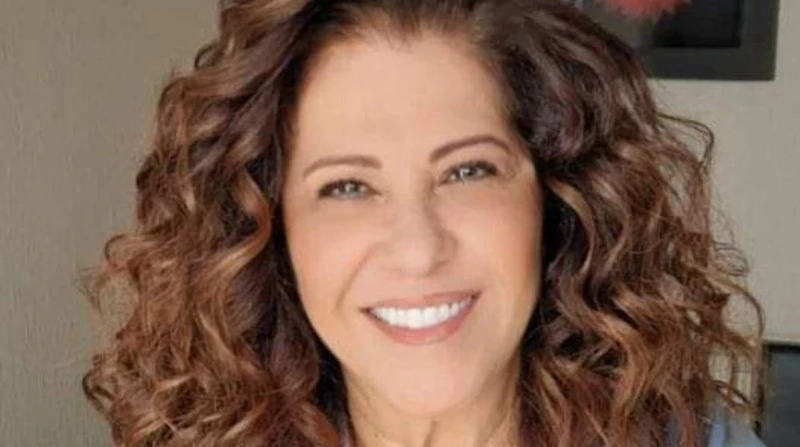 توقعات جديدة من ليلى عبداللطيف عن شيرين عبدالوهاب وياسمين عبدالعزيز كشفت خبيرة الأبراج اللبنانية ليلى عبداللطيف عن توقعاتها الملهمة، حيث تحدثت عن