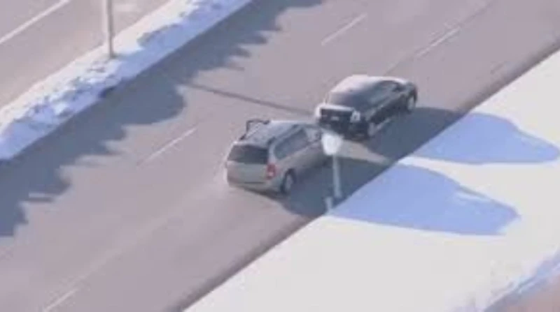 مفاجأة في واقعة مطاردة مراسلة التلفزيون المصري كشفت التحريات الأولية، ملابسات تعرض هنا إبراهيم مراسلة التليفزيون المصري للإصابة، بعد مطاردة شخص لها