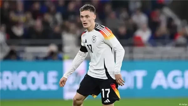 الإيطالي أورساتو حكما لمباراة سويسرا وألمانيا باليورو غدا أسندت لجنة الحكام بالاتحاد الأوروبي لكرة القدم (يويفا)، مهمة إدارة مباراة سويسرا وألمانيا