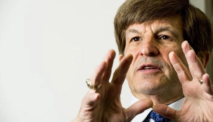 13 معيارا تتوقع الرئيس.. نوستراداموس الجديد عالق بين بايدن وترامب بعد نجاحه في توقع نتائج 9 من أصل 10 انتخابات رئاسية، هل يتمكن آلان ليتشمان، الملقب