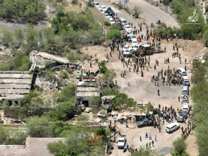 الحوثيون يغدرون بالشرعية بعد فتح طريق الحوبان ويدخلون مدينة تعز بالسلاح وإعلان رسمي صادم _أخبار المشهد اليمني أخبار المشهد اليمني، الحوثيون يغدرون