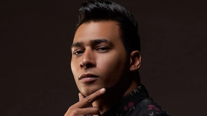 الفنان الشعبي المصري أورتيجا يطرح أحدث أغانيه بعنوان مفاجأة طرح الفنان الشعبي المصري أورتيجا أحدث أغانيه والتي تحمل اسم مفاجأة. والأغنية الجديدة من