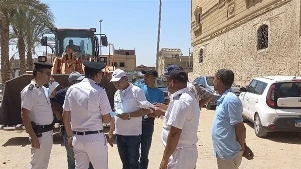 رئيس جهاز العاشر من رمضان: تنفيذ 21 قرار إزالة لمخالفات وغلق محلات أعلن المهندس علاء عبداللاه مصطفى، رئيس جهاز تنمية مدينة العاشر من رمضان، أنه تم