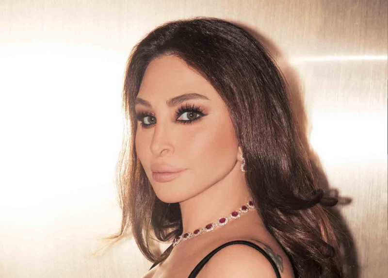 إليسا تتوج ملكة جمال لبنان لعام ٢٠٢٤ وازياء طوني ورد تتوج المشاركات تحيي الفنانة اللبنانية، إليسا، حفل انتخاب ملكة جمال لبنان لعام ٢٠٢٤، الذي سيقام