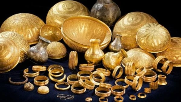 جولد بيليون: ترقب في سوق الذهب انتظارا لبيانات طلبات إعانات البطالة الأمريكية تشهد أسعار الذهب العالمي، تعافيا خلال تداولات اليوم، الخميس، في محاولة