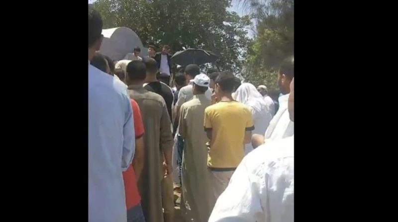 تشييع جثمان معلمة كفر الشيخ ضحية انقطاع الكهرباء داخل الأسانسير (فيديو) حالة من الحزن سادت بين أهالي معلمة اللغة العربية بالمدرسة الفندقية في محافظة