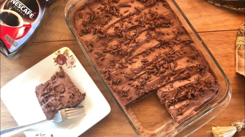 بمذاق وطعم الجاهز كيفية تحضير حلى النسكافيه بمنزلك في أسرع وقت هناك العديد من الحلويات الباردة التي من السهل تحضيرها خلال دقائق معدودة، ويعد حلى النسكافيه من أشهر الوصفات التي لا ت