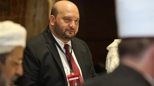 برعاية الرئيس السيسي.. دار الإفتاء تستعد لمؤتمرها العالمي التاسع بمشاركة 100 دولة بدأت دار الإفتاء المصرية، استعداداتها لعقد مؤتمرها العالمي التاسع