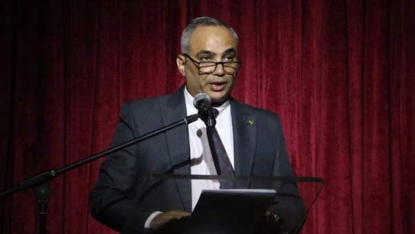 عمرو بسيوني: المصريون قدموا ملحمة تاريخية ضد قوى الظلام والإرهاب في ٣٠ يونيو على مسرح السامر بالعجوزة، أقيمت احتفالية فنية كبرى قدمتها الهيئة العامة