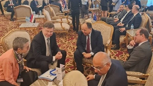 معيط: نتطلع إلى حشد المزيد من الاستثمارات الأوروبية للاستفادة من الفرص المصرية عقد الدكتور محمد معيط، وزير المالية، لقاء ثنائيا مع فالديس