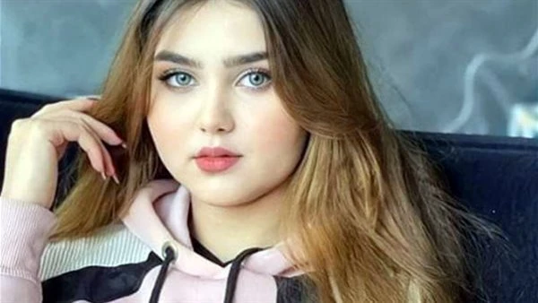 إحنا معندناش بنات تطلق إحنا معندناش بنات تطلقهي بدموع....يا بابا عايز يتجوز عليا.....وكمان هيجبها تعيش معايا في البيت....يا بابا كرامتي بالله عليكوالدها بجمود.... أنا قولتلك على إل