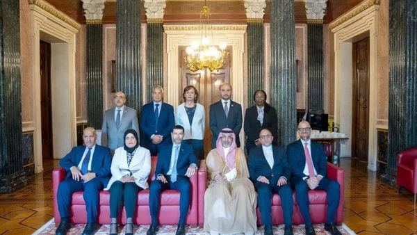 الإمارات تترأس اجتماع الدورة 45 للمجلس الوزاري لصندوق الأوبك للتنمية الدولية في فيينا ترأست دولة الإمارات اجتماع الدورة ال 45 للمجلس الوزاري لصندوق الأوبك للتنمية الدولية (أوفيد) ف