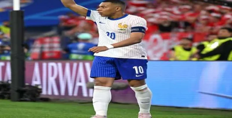 أخبار الرياضة -فرنسا تخطف فوزا صعبا من النمسا بالنيران الصديقة في يورو 2024 تعرف على التالي فرنسا تخطف فوزا صعبا من النمسا بالنيران الصديقة في يورو