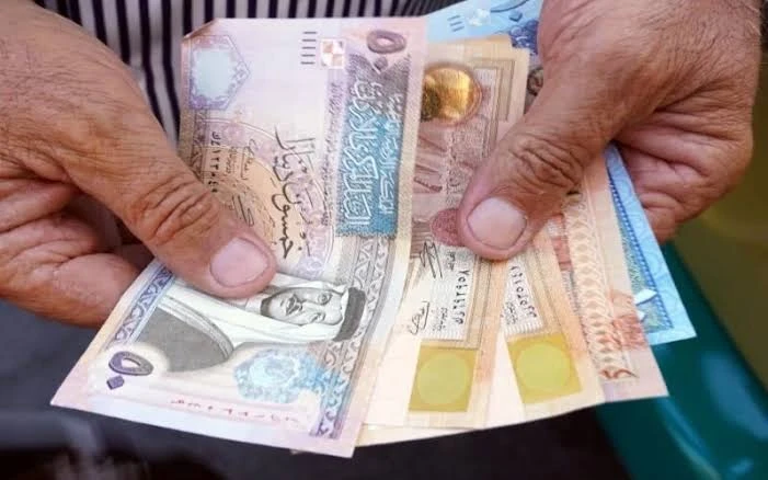 إليكم طريقة الاستعلام عن رواتب المتقاعدين العسكريين في الأردن بعد تطبيق زيادة شهر يونيو 2024 قامت وزارة المالية في الأردن بالإعلان عن مفاجأة سارة لجميع المتقاعدين العسكريين، وتلك ا