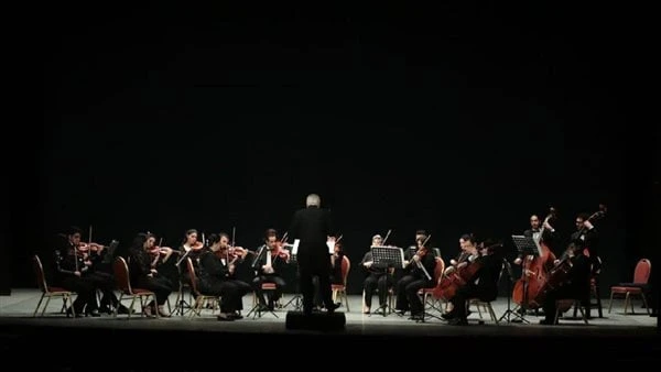 وتريات الإسكندرية تعزف أعمالا موسيقية عالمية ل سيد درويش تنظم دار الأوبرا برئاسة الدكتورة لمياء زايد حفلا لأوركسترا وتريات أوبرا الأسكندرية بقيادة