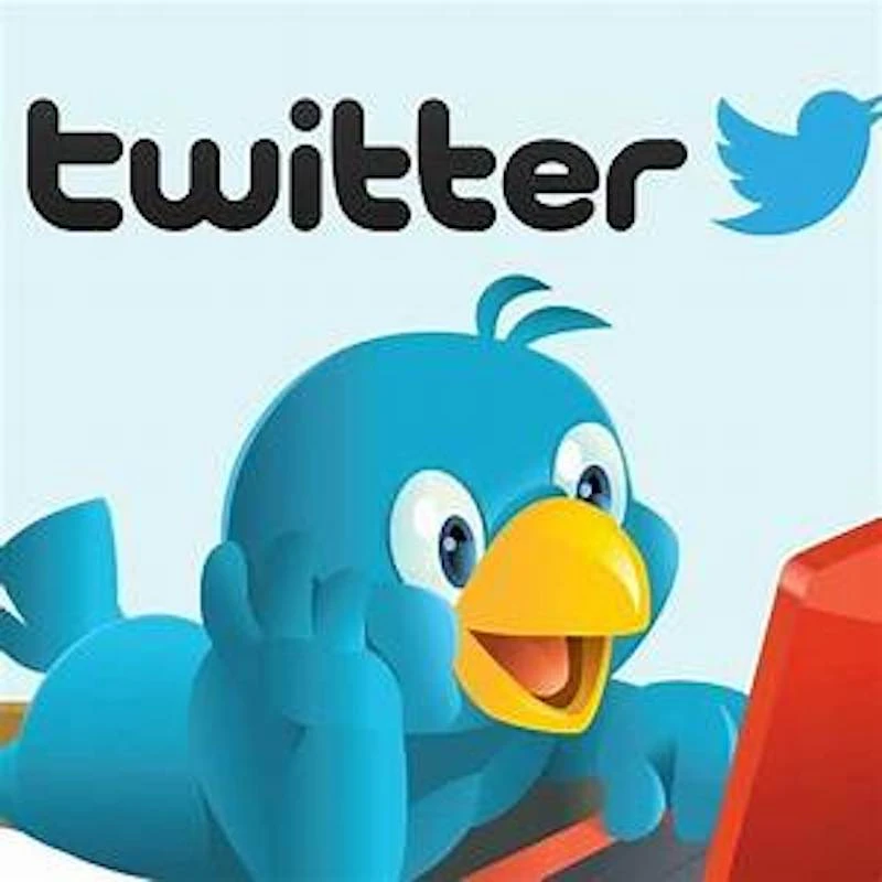 تعليق غريب أجمعت عليه عدد من المواقع الإخبارية والإعلام يقول : أن منصة إكسترا تويتر سابقا : أصبحت أداة أساسية لأصحاب المحتوى اليميني منذ استحواذ إيلون ماسك عليها في أواخر عام 2022،