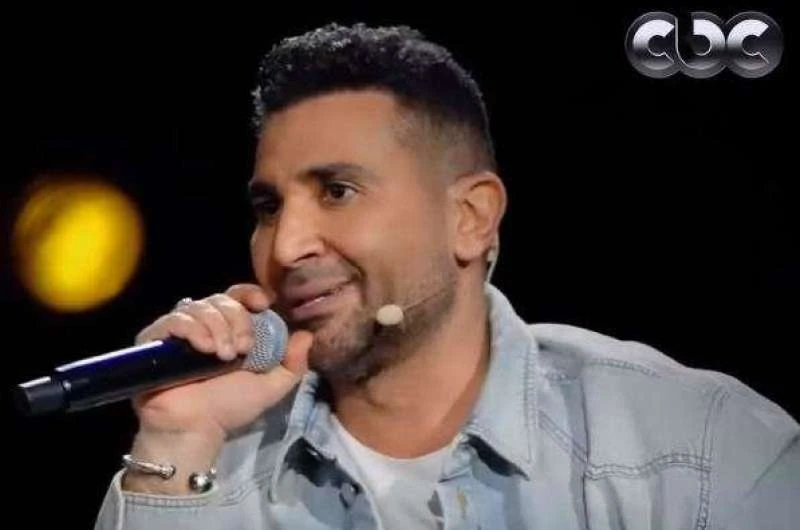 شاهد.. قصيدة مولاي بصوت أحمد سعد حل الفنان أحمد سعد، ضيفا على الإعلامي محمود سعد ضمن حلقات برنامج ، التي تذاع على منصة وقناة .ألقى سعد على الجمهور