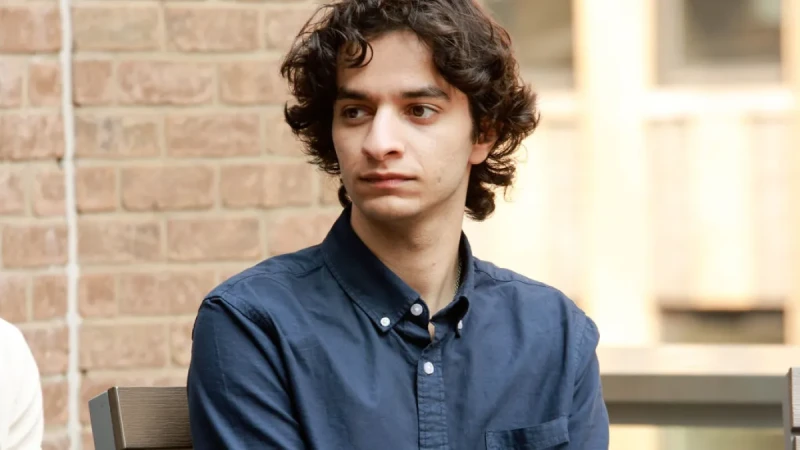 ممثل مصري يشارك في مسلسل إسرائيلي ونقابة الممثلين توضح موقفها شارك الممثل المصري الأمريكي مايكل إسكندر مؤخرا في بطولة مسلسل إسرائيلي جديد باسم بيت