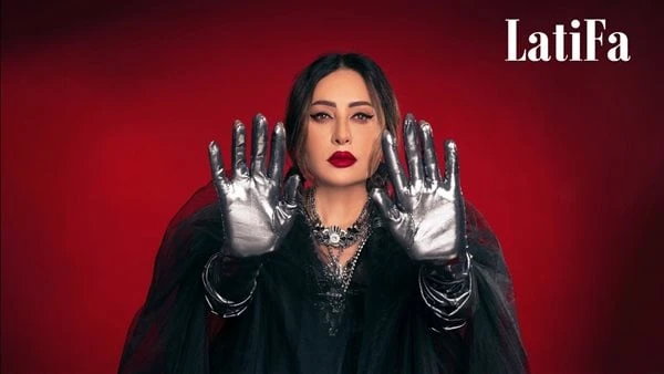 لطيفة تطرح كليب مطول الوجع .. وتتخطى 10ملايين مشاهدة بألبوم مفيش ممنوع تواصل النجمة لطيفة طرح كليبات ألبومها مفيش ممنوع، إذ طرحت كليب أغنية مطول