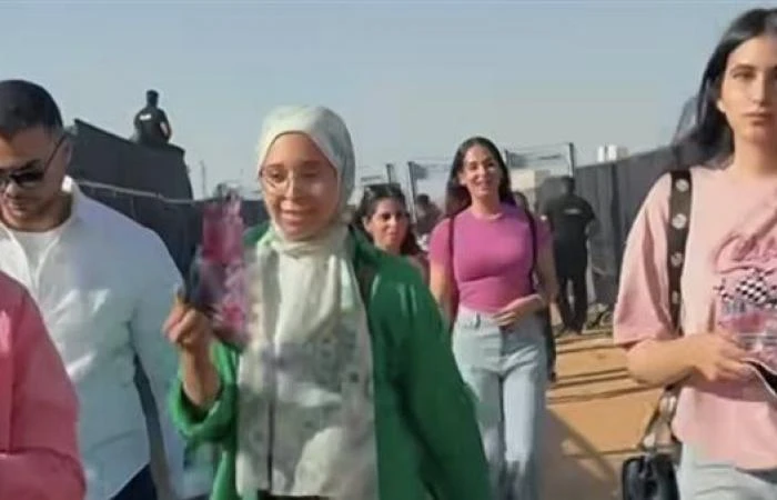 بدء توافد الجمهور على حفل تامر حسني بالشيخ زايد (صور)الإثنين 17يونيو2024 - 08:22 م بدأ توافد ... 3222.222168510 ----- -