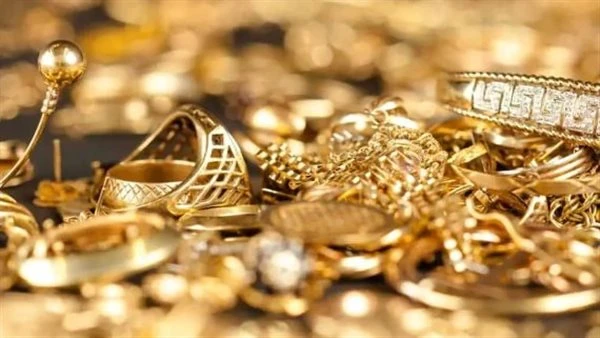 أسعار الذهب الآن في مصر.. عيار 21 يسجل 3160 جنيها أسعار الذهب الآن في مصر.. استهل سعر جرام الذهب فى مصر اليوم الأربعاء 26 يونيو 2024 على استقرار، حيث