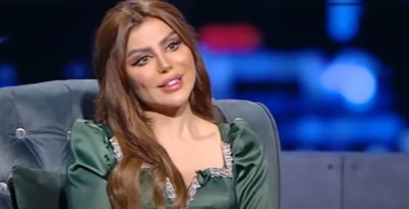 اخلاء سبيل حليمة بولند.. وهكذا احتفلت بعيد الاضحى مع ابنتيها وعائلتها بعدما أخلت المحكمة الكويتية سبيلها،أطلت الإعلامية الكويتية حليمة بولند من خارج