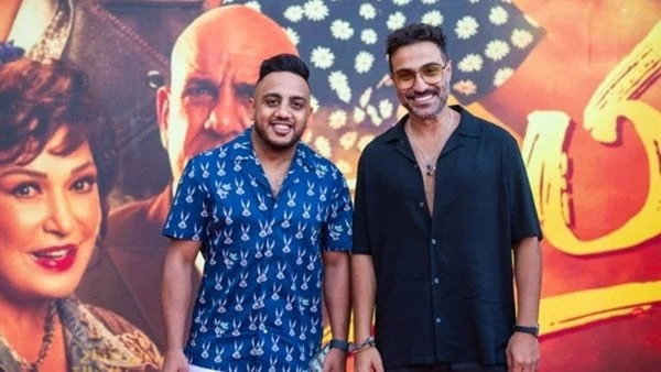 أوس أوس: أجواء تصوير عصابة الماكس كانت متعبة.. وحرصنا على إبراز معالم مصر كشف الفنان أوس أوس، عن سر حماسه لفيلم عصابة الماكس الذي ينافس على ايرادات عيد الأضحى.وقال في تصريحات صحفية