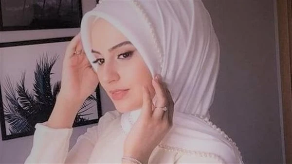 رواية كيان زياد (كاملة جميع الفصول) بقلم شهد فراج انت اټجننت ولا اي يا مراد نقاب اي الي اقلعه يوم الفرح! بدأ يتكلم ب عصبية مڤرطة وصوت عالي لا يا كيان ماهو انا مش عامل قاعة بالشئ ال