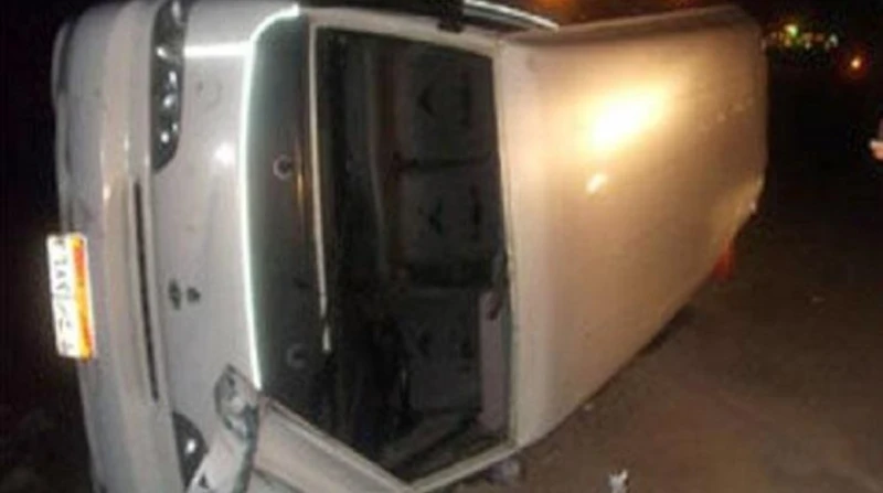 12 مصابا في انقلاب ميكروباص أعلى محور 26 يوليو أصيب 12 شخصا في حادث انقلاب ميكروباص أعلى محور 26 يوليو باتجاه ميدان لبنان، وتم نقل المصابين إلى