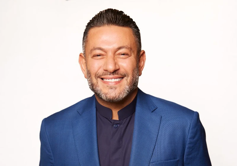 خاص بالفيديو- زياد برجي يجدد إبداعه في حفلات العيد وهذه محطته القادمة تألق الفنان اللبناني، زياد برجي، بسلسلة من الحفلات التي احياها في الأيام