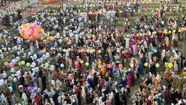 دعاء عيد الأضحى للأصدقاء.. كلمات مستحبة في الشرع احرص عليها بالرسائل أو الاتصالات يستحب لكل مسلم في عيد الأضحى أن يحرص على ذبح الأضحية بعد الخروج من