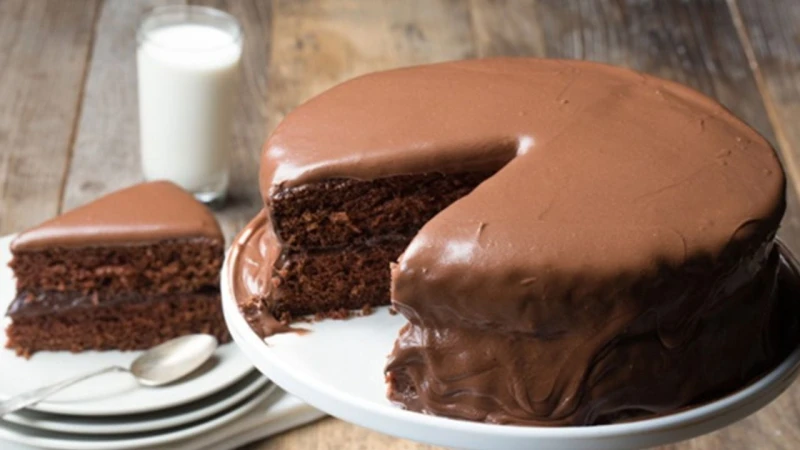 طريقة عمل كيكة جالكسي بالبندق الحلو على أصوله بوصفة سهلة في البيت وطعمها حكاية كيكة جالكسي بالبندق من أنواع الكيك اللذيذة فتكون خيار مثالي لمحبي الحلويات الفاخرة التي يحبها الكثير 