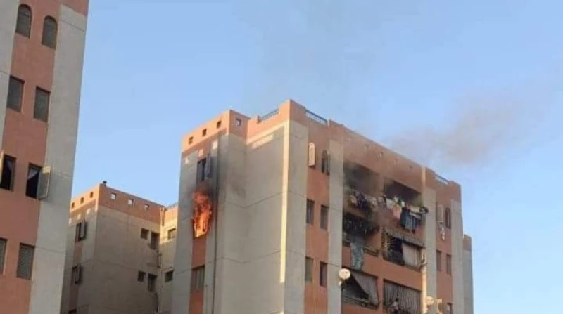 السيطرة على حريق شقة سكنية بحي الأسمرات في القاهرة نشب حريق في شقة سكنية بحي الأسمرات بمنطقة المقطم التابعة لمحافظة القاهرة، وتمكنت قوات الحماية المدنية من السيطرة عليه ومنع امتداد