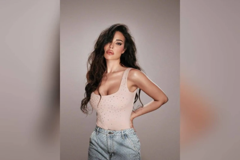 نادين نجيم الأكثر تأثيرا بجمالها حول العالم (صور) افاق عربية - تم اختيار النجمة نادين نجيم كواحدة من أكثر النساء تاثيرا بجمالهن في العالم إلى جانب كل