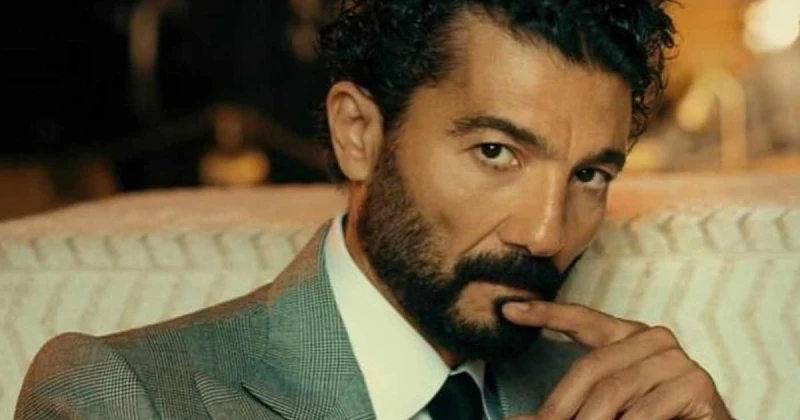 بالبوستر الرسمي.. خالد النبوي يروج لفيلمه الجديد أهل الكهف شارك الممثل المصري خالد النبوي البوستر الرسمي لفيلمه الجديد أهل الكهف، وذلك عبر حسابه